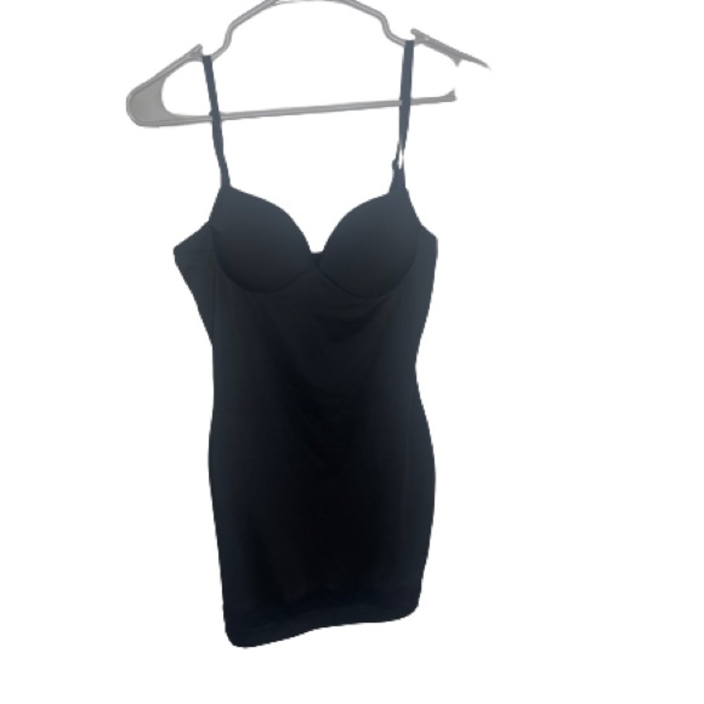 Black Solid bustier bodycon dress .